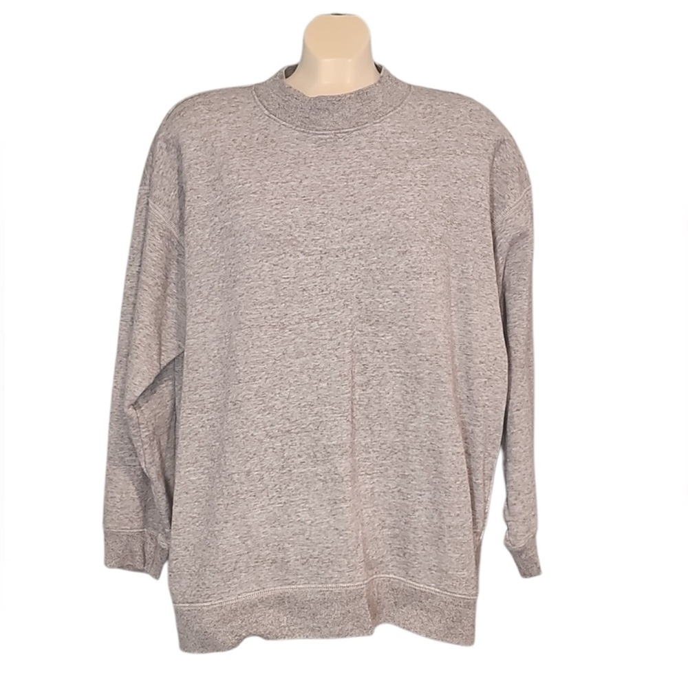 🌺 Uniqlo Top - Size L